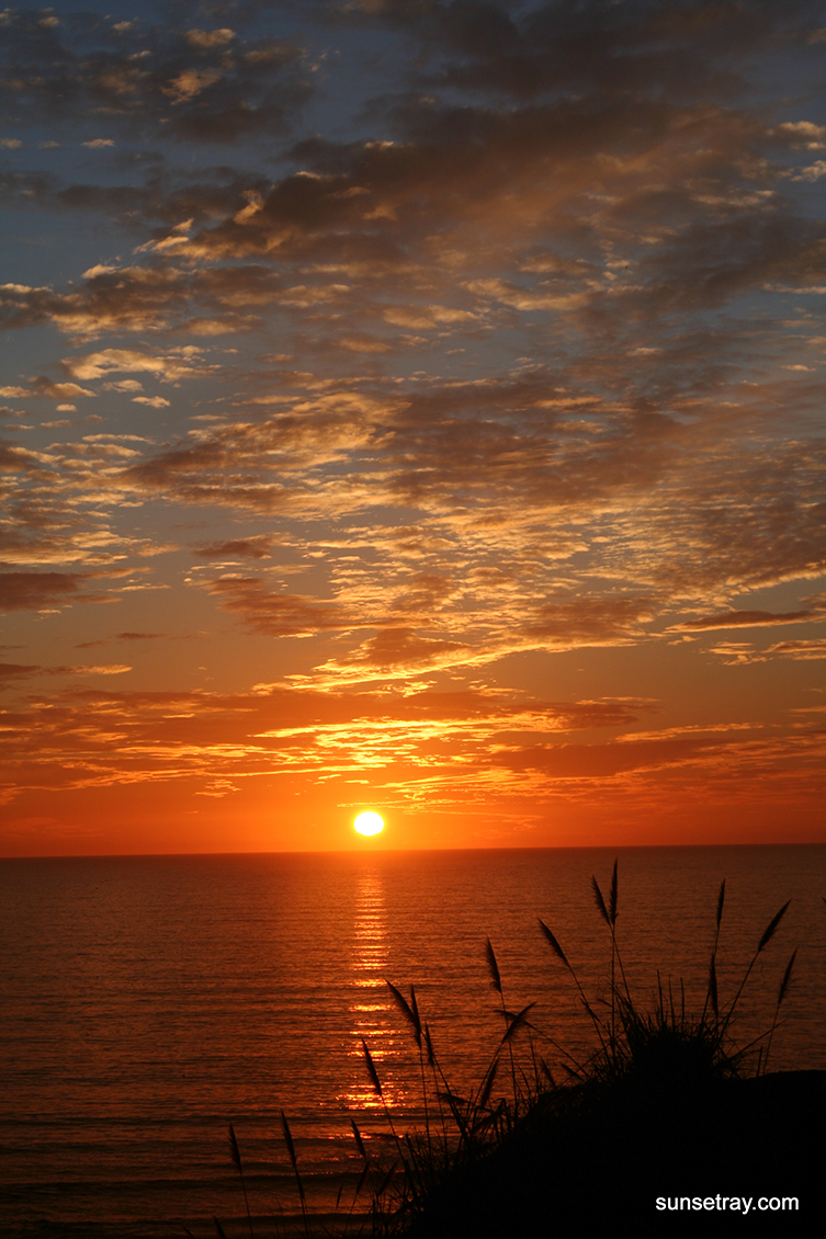 %_tempFileNamesunsetray.com%2012-29-2008%209-53-59%20AM%