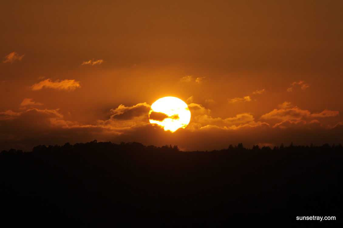 %_tempFileNamesunsetray.com%203-9-2009%206-08-21%20PM%